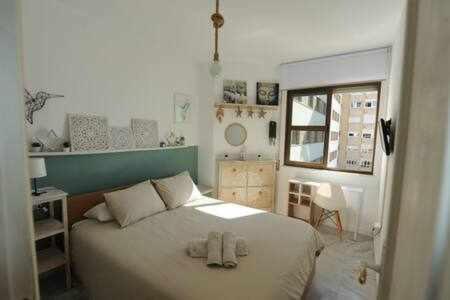 Encantador Apartamento Frente A La Playa Victoria *